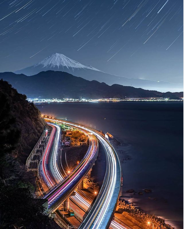 さった峠　富士山　光跡